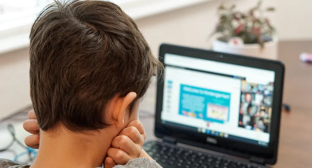 Нов инструмент на Google помага на хората с дислексия