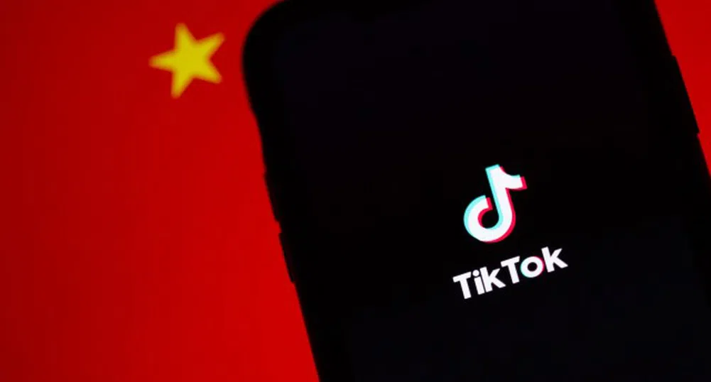Бивш служител официално обвини TikTok, че дава достъп до данни на Пекин