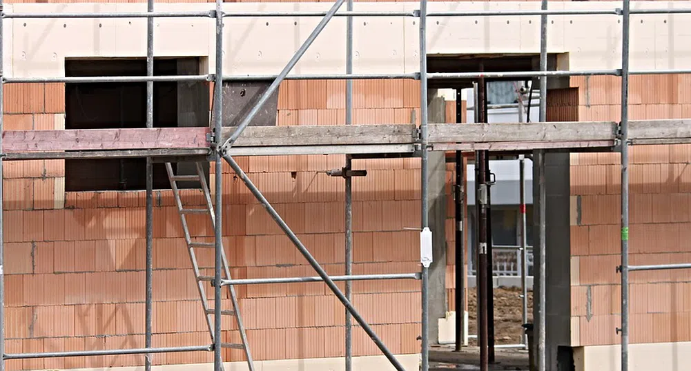 Годината започна с близо 30% ръст в строежа на нови жилища