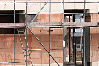 Годината започна с близо 30% ръст в строежа на нови жилища