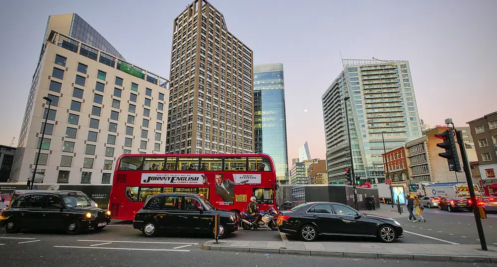 Нова глоба за мръсен въздух дебне шофьорите в Лондон