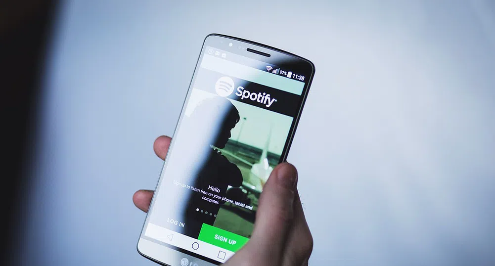 Spotify с оценка от 30 млрд. долара в дебюта си на Уолстрийт