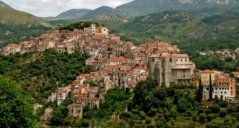 Airbnb възстанови италианска къща за 1 евро и я предлага за година без наем