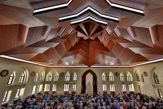 Недоволството в Саудитска Арабия заради ограничаване на звука от джамиите