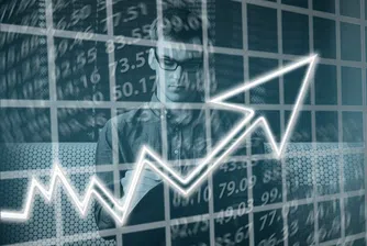 Акциите поскъпват в очакване на отчетите и данните за инфлацията