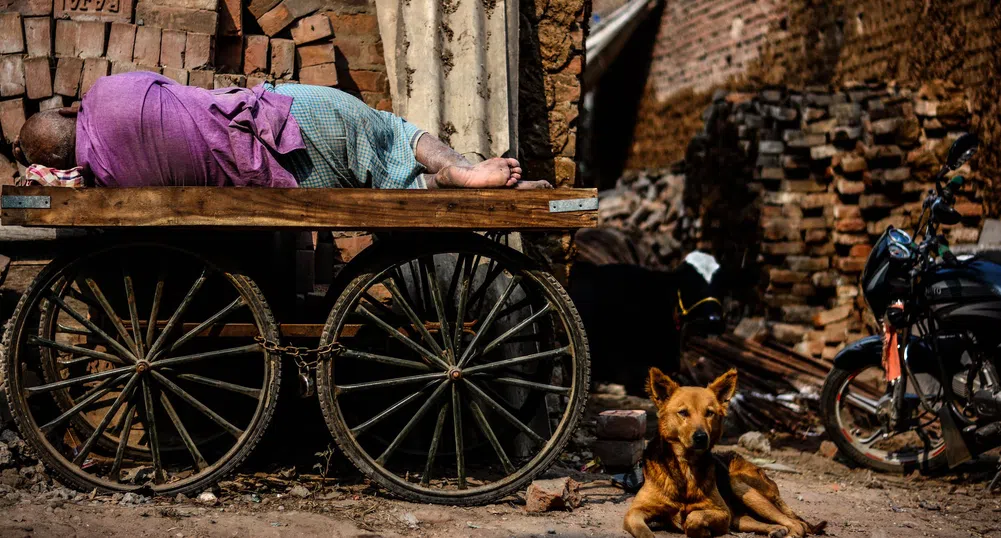 Световната банка: До 60 млн. души ще изпаднат в крайна бедност