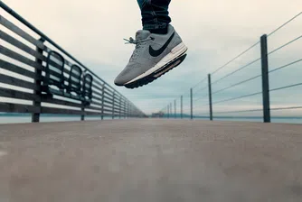 Силният ръст на онлайн продажбите подкрепи акциите на Nike