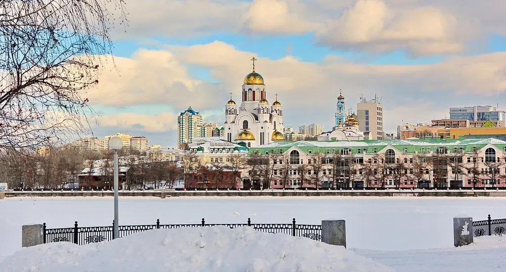 Зимата дойде: Първи сняг в Екатеринбург