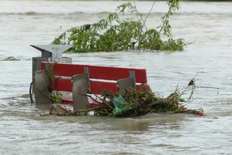 Жертвите от наводненията в Белгия вече са 23, ЕС осигурява помощ