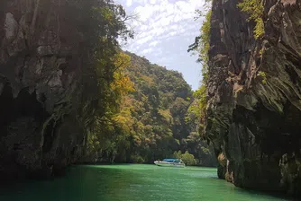 Легендарният залив Мая в Тайланд отново е отворен за туристи