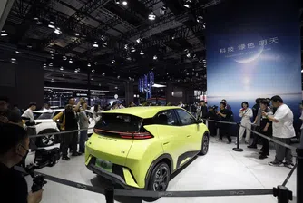 Защо една малка китайска „чайка” застрашава цялата традиционна автомобилна индустрия?