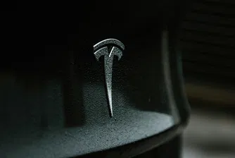 Регистрациите на нови електромобили на Tesla, които отразяват продажбите, са намалели с 40,5% до 8 729 броя в ЕС през миналия месец