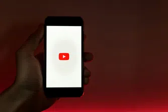 YouTube редактира видиоклипове тайно. Изкривява ли това реалността?