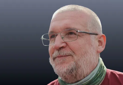 „Икономиката ни е в третия цикъл на старата болест“. Д-р Димитър Събев за зависимостите на България