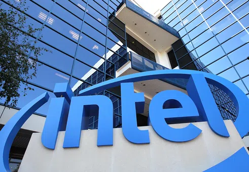 От върха до подножието: Как Intel загуби лидерството на пазара на чипове