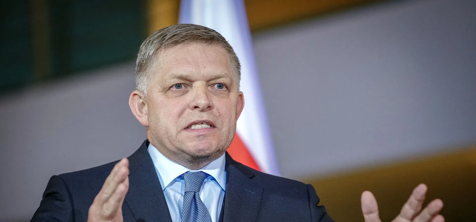 Лидерите от ЕС се споразумяха да удължат вече приетите санкции срещу Русия, но не и да наложат нови