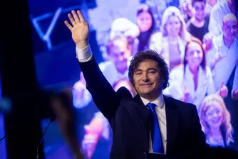 Хавиер Милей с голяма победа на междинните избори в Аржентина