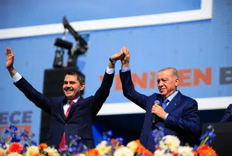 Турция гласува: Битката за Истанбул е залог за Ердоган и бъдещето на страната