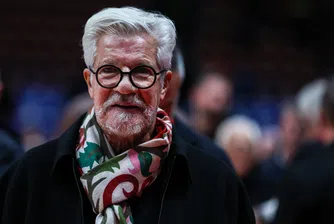 Нов борд поема управлението на модната империя Armani