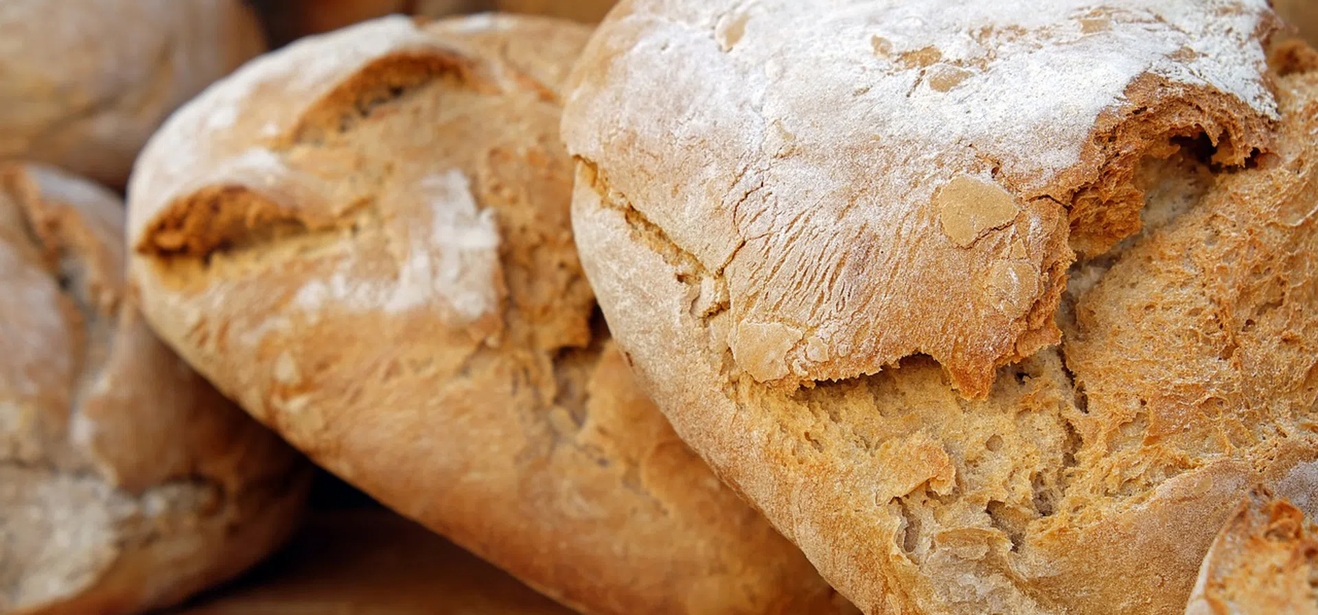 НС удължи срока на нулевата ставка за хляба и брашното до края на годината