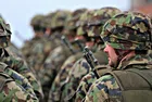 Страните от НАТО са готови да обещаят повече разходи за отбрана. Но дали ще ги направят?