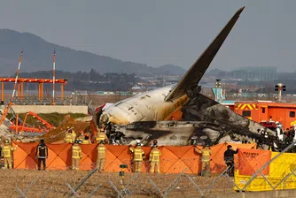 Акциите на Boeing падат в началото на търговията, докато Южна Корея проверява моделите 737-800