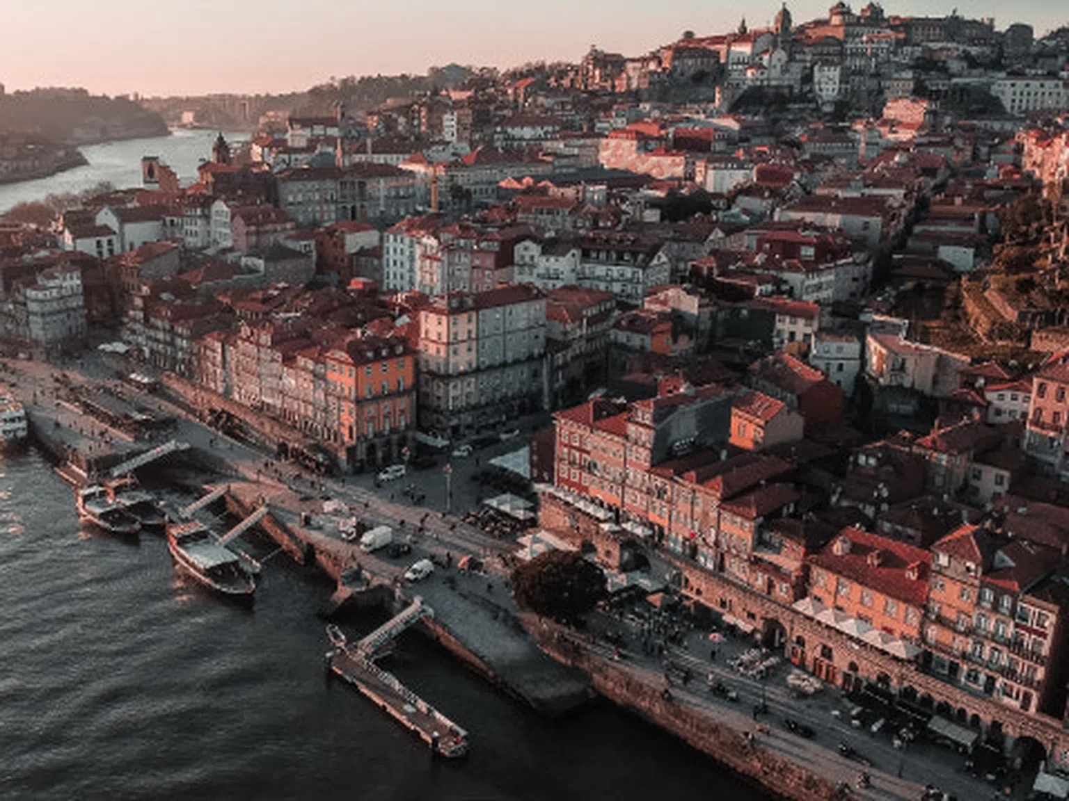 Романтична почивка в Порто: Изживейте незабравима любовна история