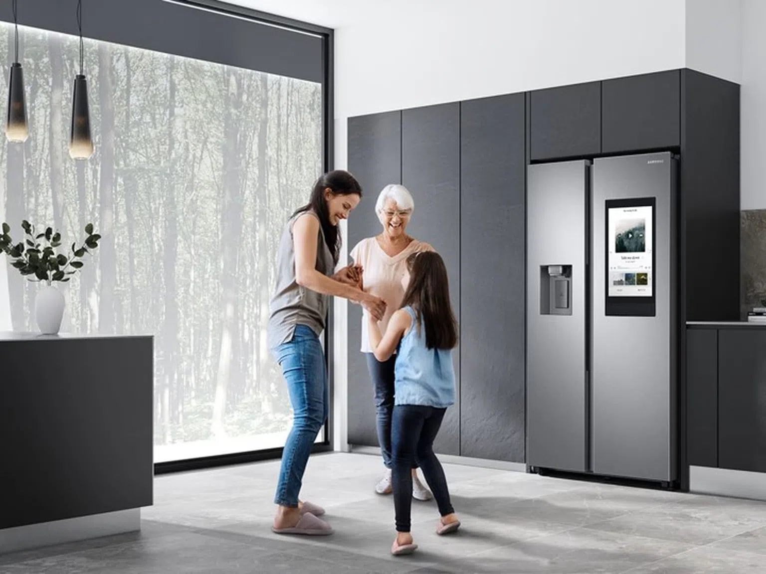 Оптимизирай готвенето си с интелигентния хладилник на Samsung – Family Hub!