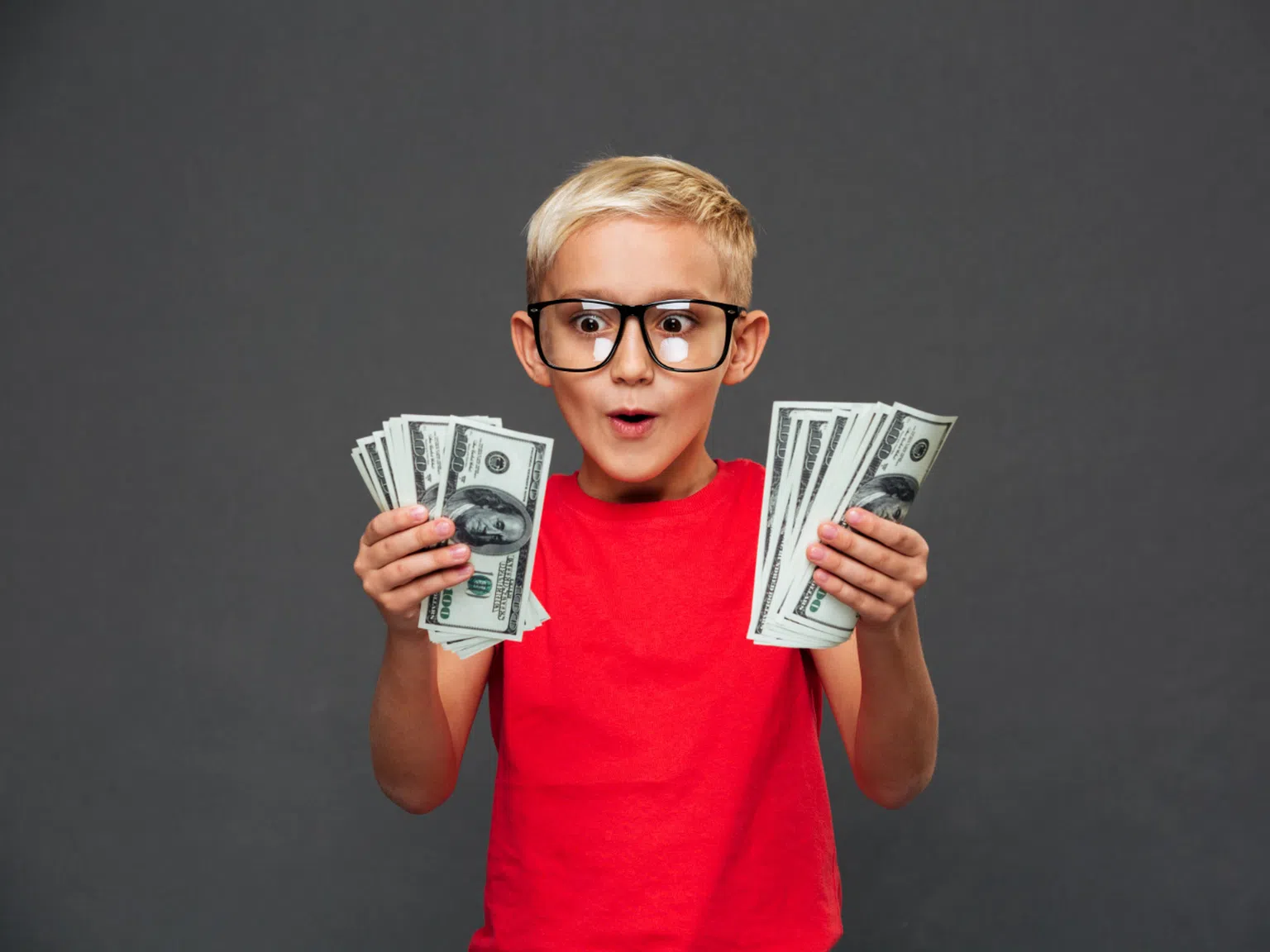 3 лесни начина да научите детето си как да се отнася с парите и да промените живота му