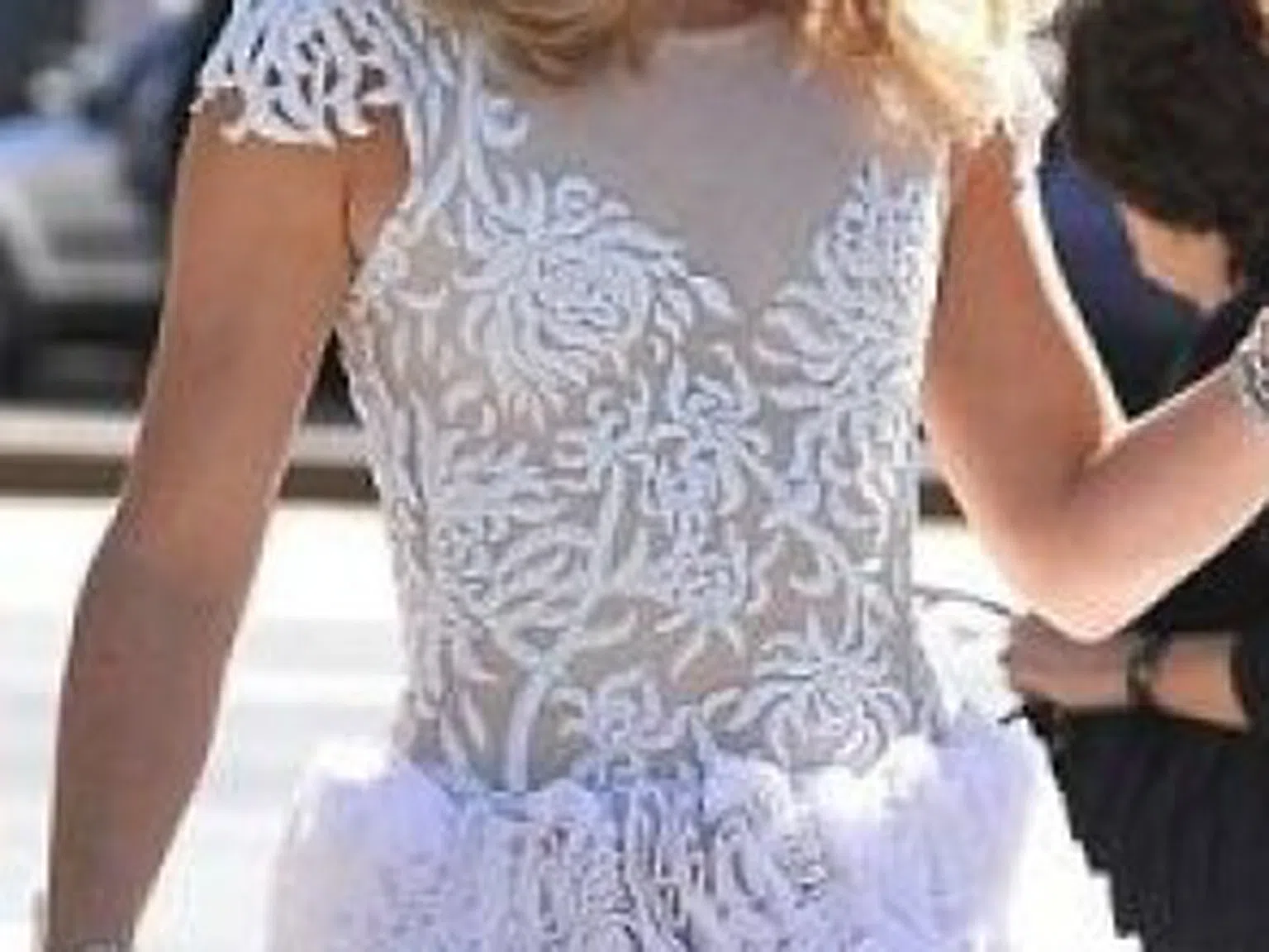 Кейт Хъдсън облече сватбената рокля