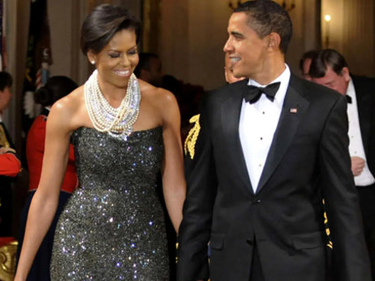 Мишел и Барак Обама са най-добре облечената двойка в света