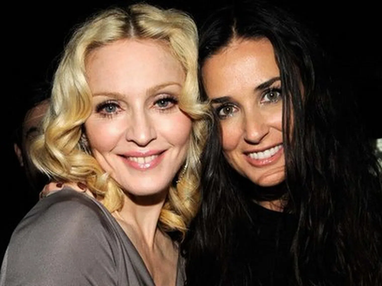 Мадона подтикнала Деми да се разведе