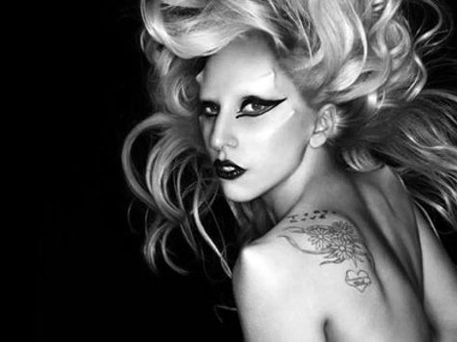 Вижте новият клип Born This Way на Lady Gaga