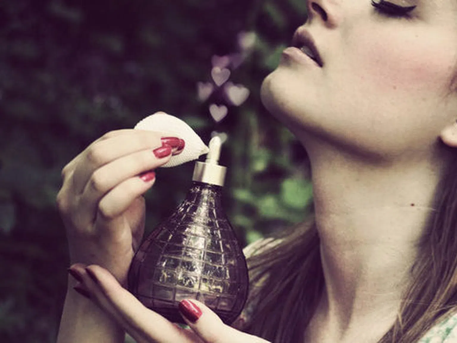 Как да разпознаете фалшивия парфюм