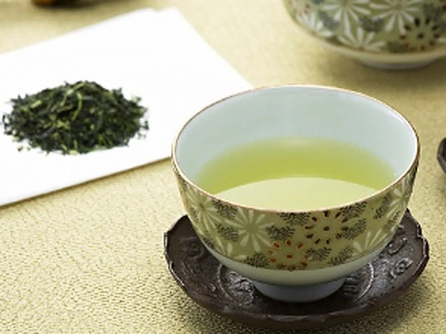 Зеленият чай подобрява зрението