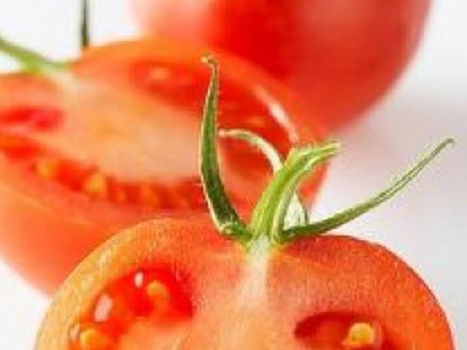 Тез червени домати... са вълшебни за здравето