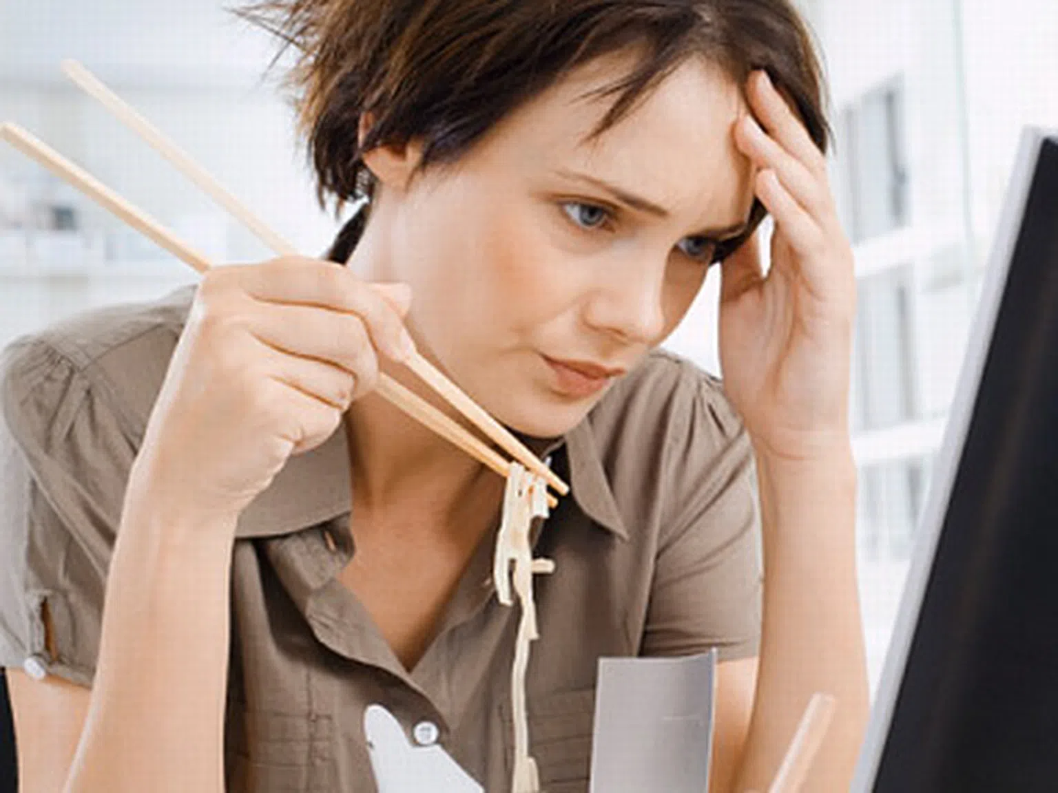 Стресът ни кара да ядем нездравословна храна