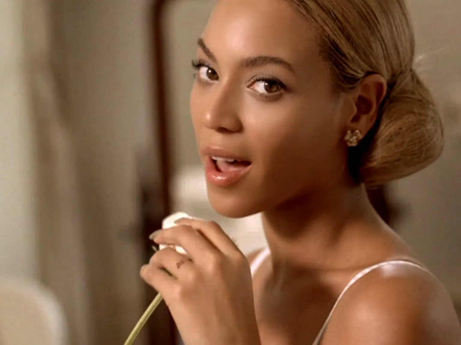 Видео премиера Beyonce – Best Thing I Never Had