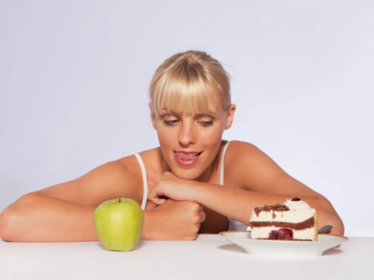 Жените се отказват от диетата на осмия ден