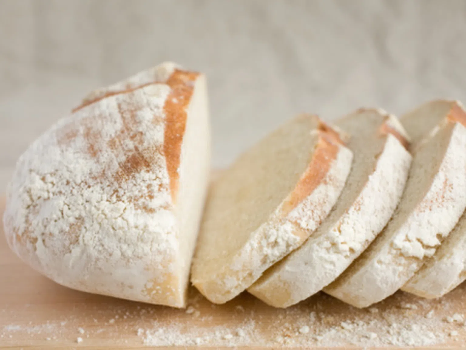 Белият хляб е вреден за жените