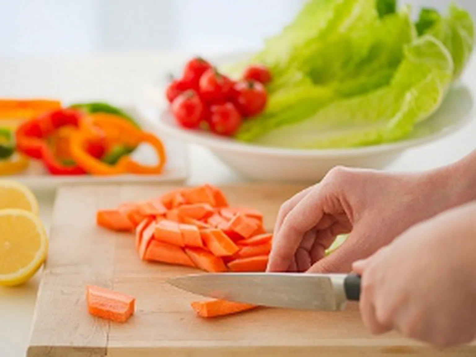 Разбит мит на седмицата: зеленчуците задължително да са сурови
