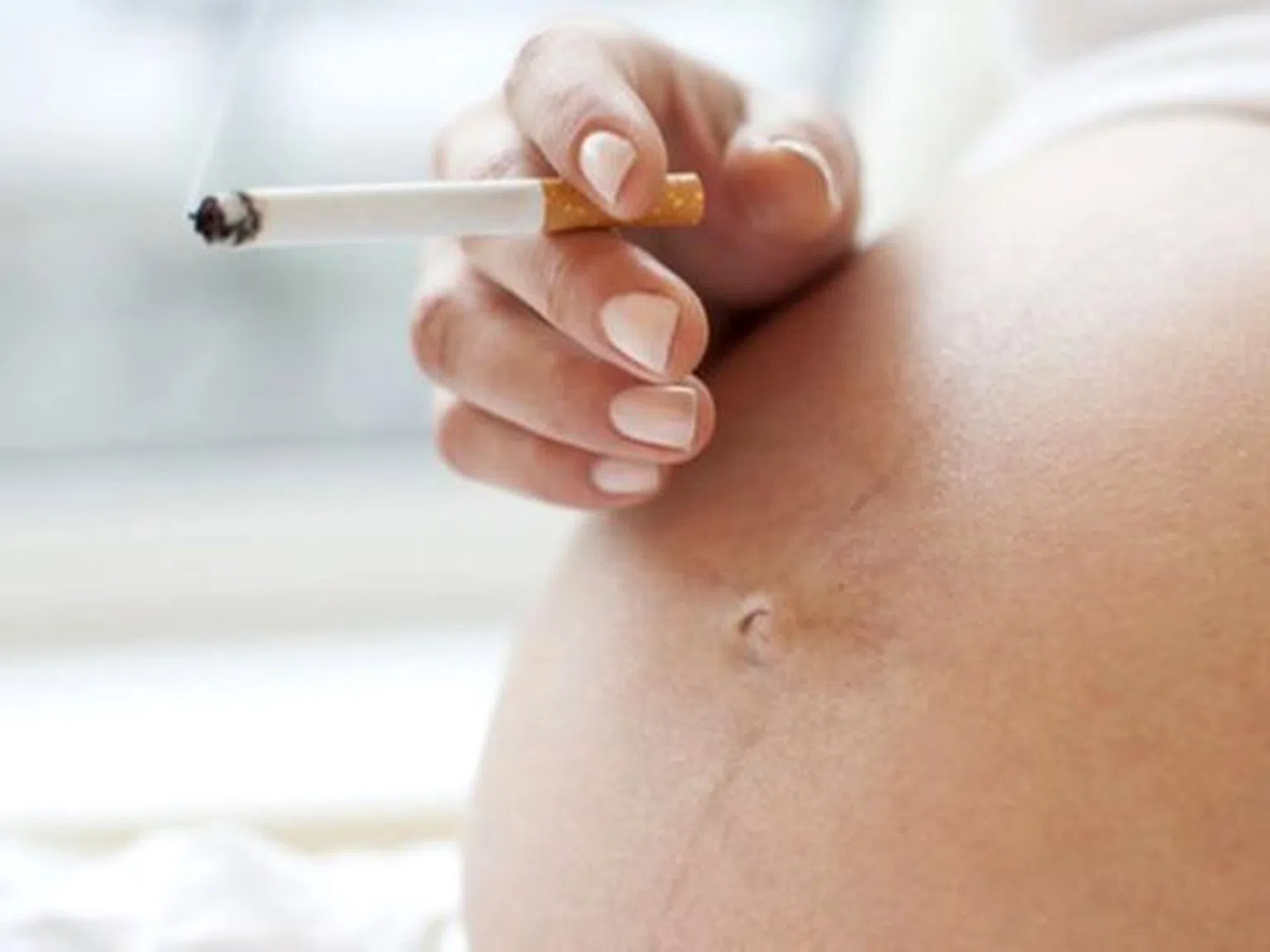 Пушенето по време на бременност е абсолютно забранено! Разберете защо!