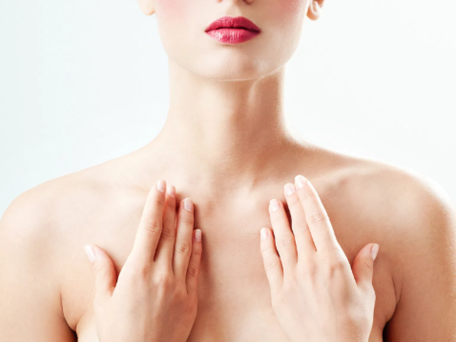 5 навика, които деформират гърдите ни