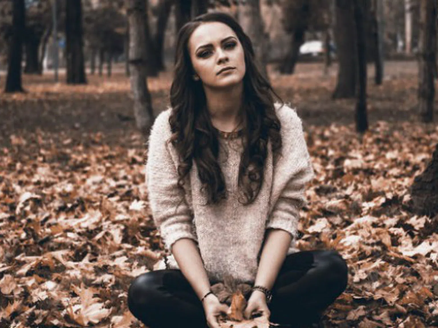 Есенната депресия - защо всички сме нейни потенциални жертви
