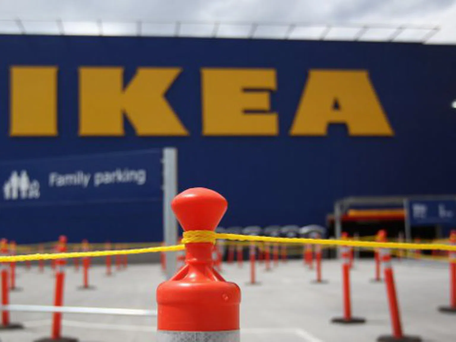 IKEA влезе в грандиозен скандал за укриване на данъци