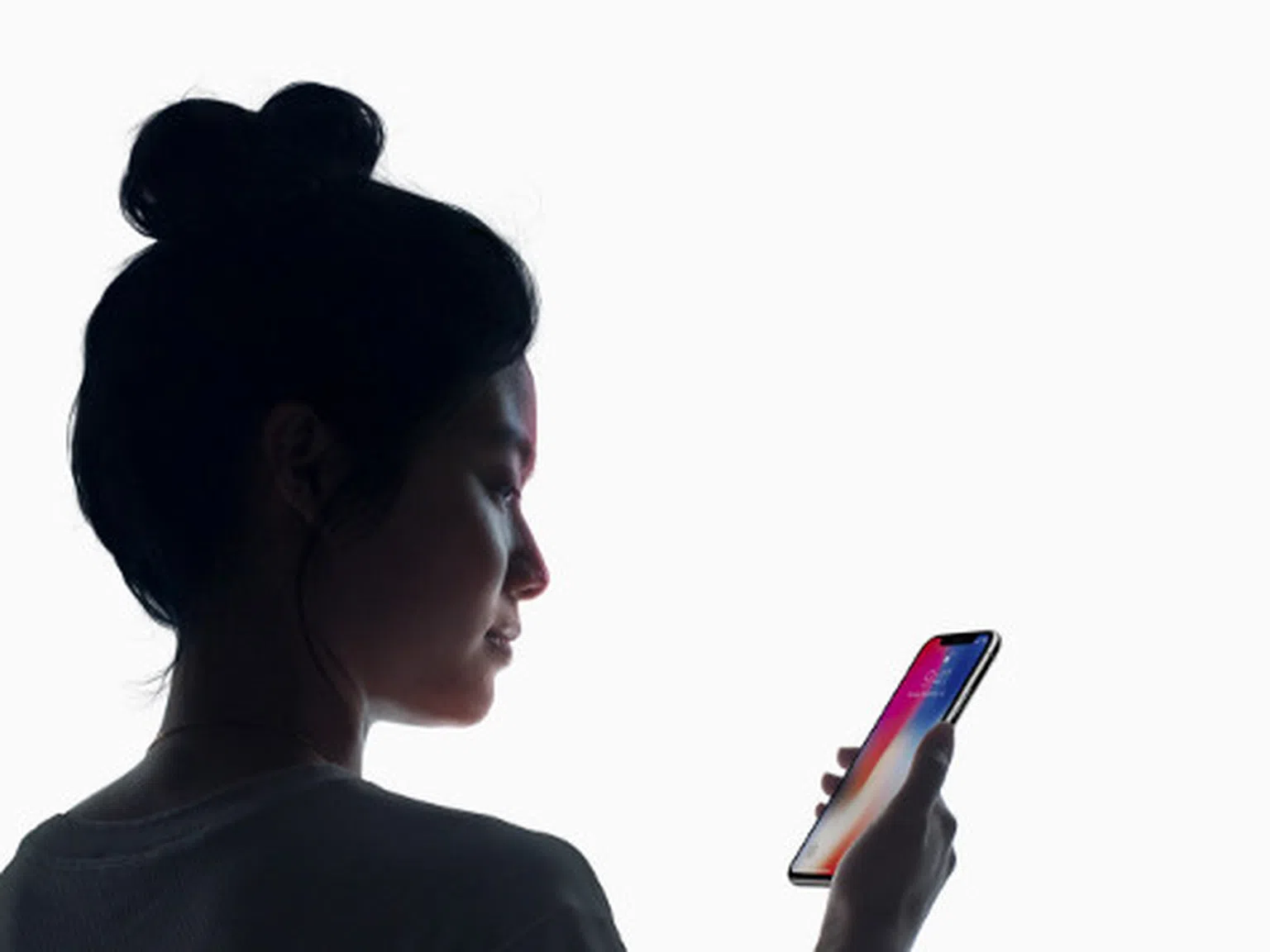 Новият iPhone разпознава лицето ви по-добре от любимия