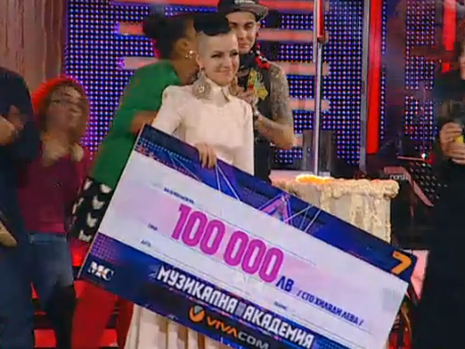 Поли Генова спечели Музикална академия и 100 хиляди лева