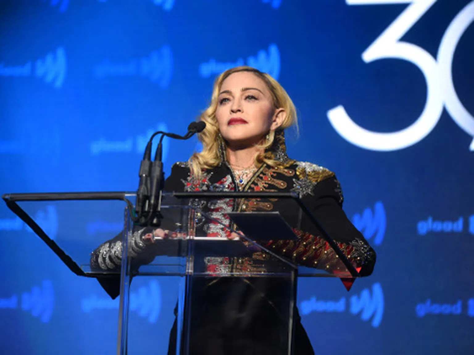 Шутираха Мадона на Евровизия