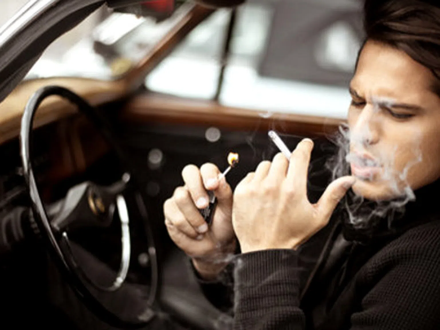 Пушенето в колата е три пъти по-опасно