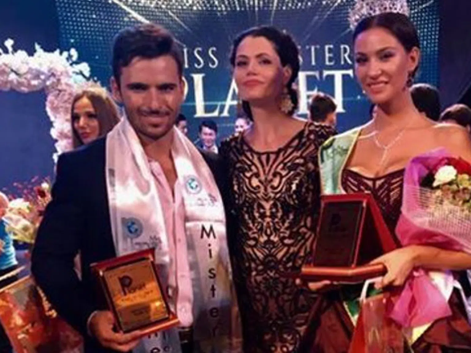 Българи жънат успехи на престижен конкурс за красота
